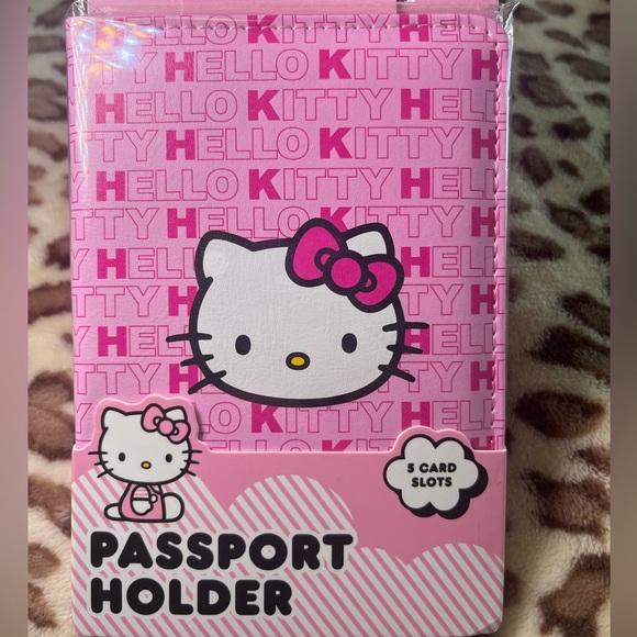 Hello Kitty Passport Holder - Picture 2 of 3